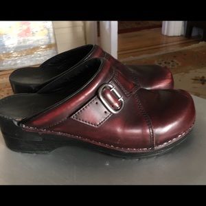 Dansko leather mule with buckle, size 40